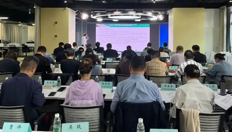 z6尊龙·凯时：“生活秀带”如何激发杨浦消费新活力？(图8)