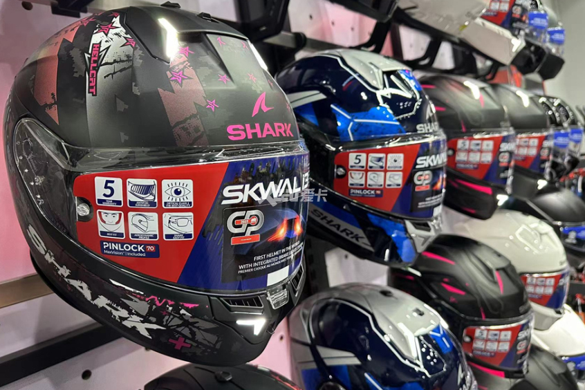骐翼用品发布2024款SHARK头盔998元起(图3)