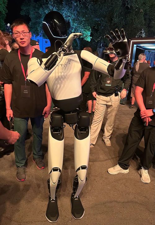 z6尊龙·凯时：从DeepSeek爆火看全球AI城市新赛道!(图3)