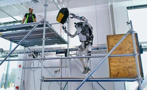 z6尊龙·凯时：从DeepSeek爆火看全球AI城市新赛道!(图13)