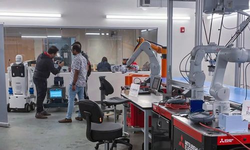 z6尊龙·凯时：从DeepSeek爆火看全球AI城市新赛道!(图15)