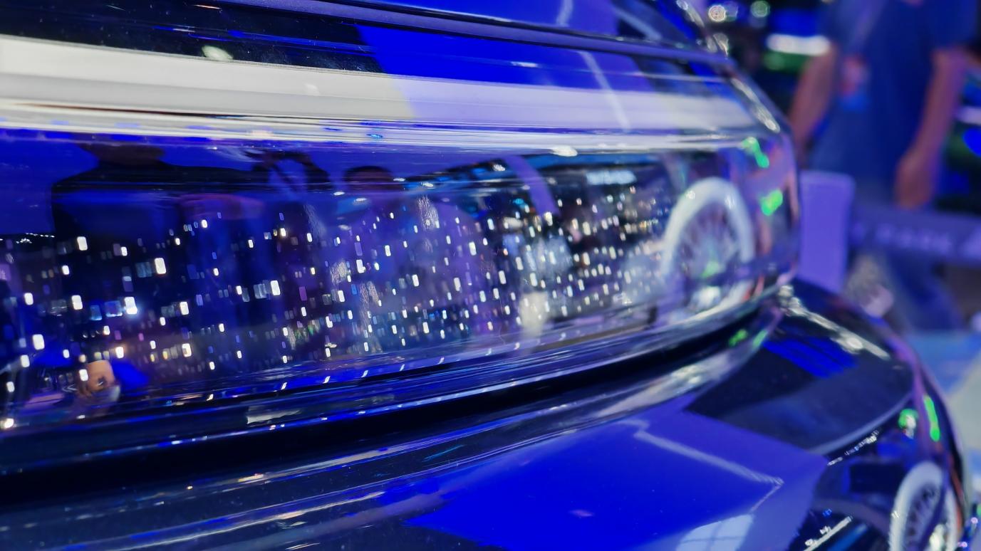 z6尊龙·凯时：吉利银河M9：20万级大六座SUV的“六边形战士”进化论(图2)