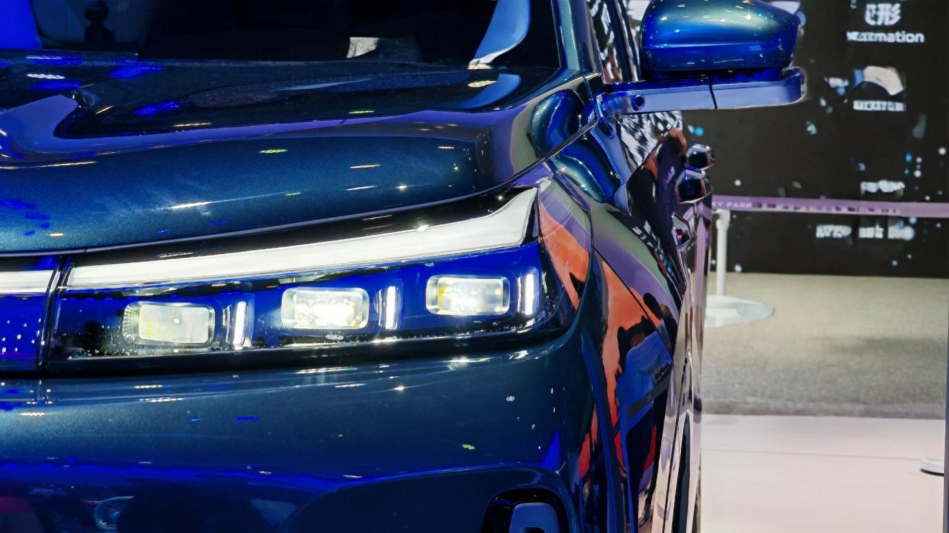 z6尊龙·凯时：吉利银河M9：20万级大六座SUV的“六边形战士”进化论(图4)