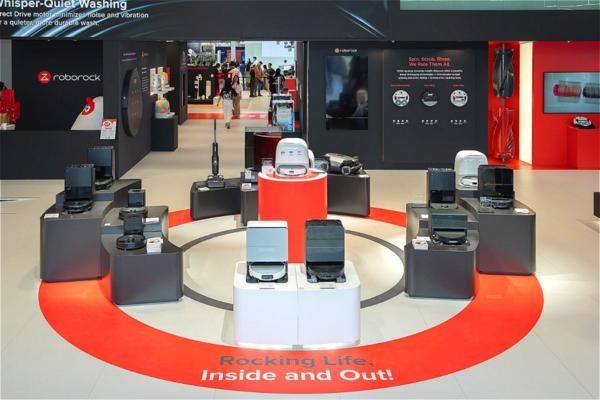 人生就是博：IFA展上智能割草机重磅亮相石头科技用黑科技引爆行业发展“奇点”(图2)