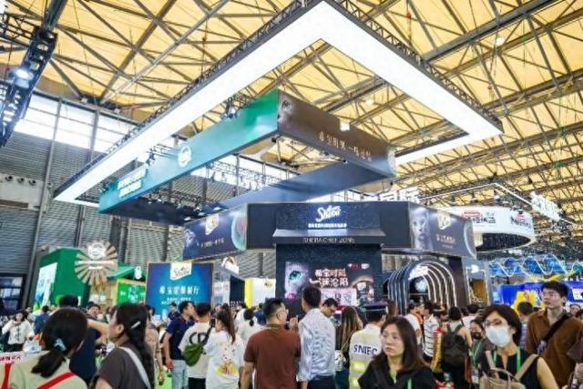 2024中国宠物市场规模预计突破3000亿元玛氏2024亚宠展上推出多元养宠体验(图1)