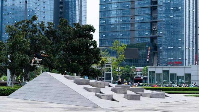 人生就是博：邓雅文夺金带火！顶尖赛事落“沪”这家自行车龙头借势开拓市场(图11)