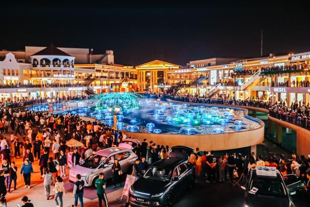 奥莱商业还在狂飙(图14)