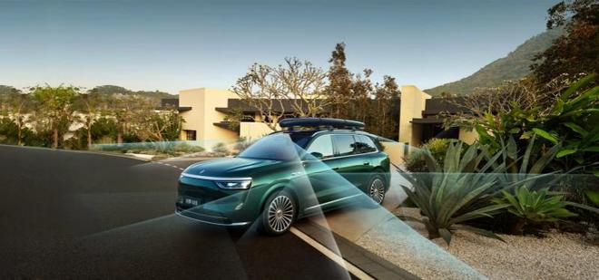 每一程都是家的温度问界M8定义“移动的第二生活空间”(图6)