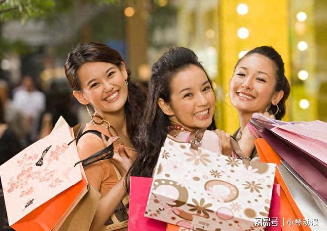 人生就是博：历史上首次！中国无孩家庭占比过半国人第一次为自己“消费”？(图2)