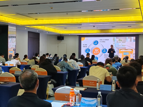 从滞销到全球热卖：上兵伐谋刘铭逆风翻盘宠物设备(图4)