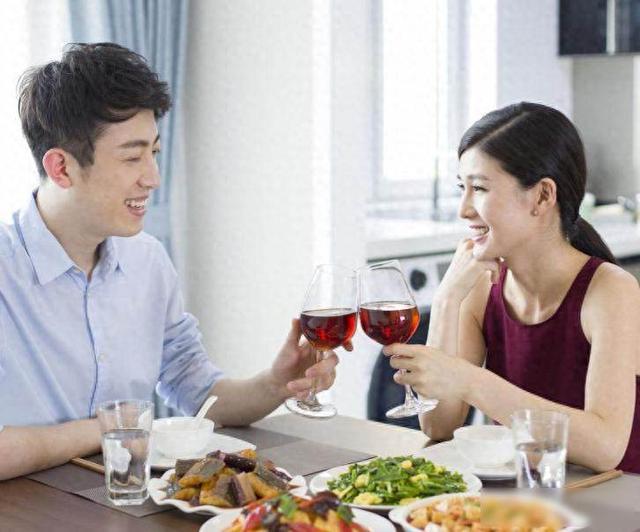 历史首次！无孩家庭过半中国人第一次为自己消费？(图4)